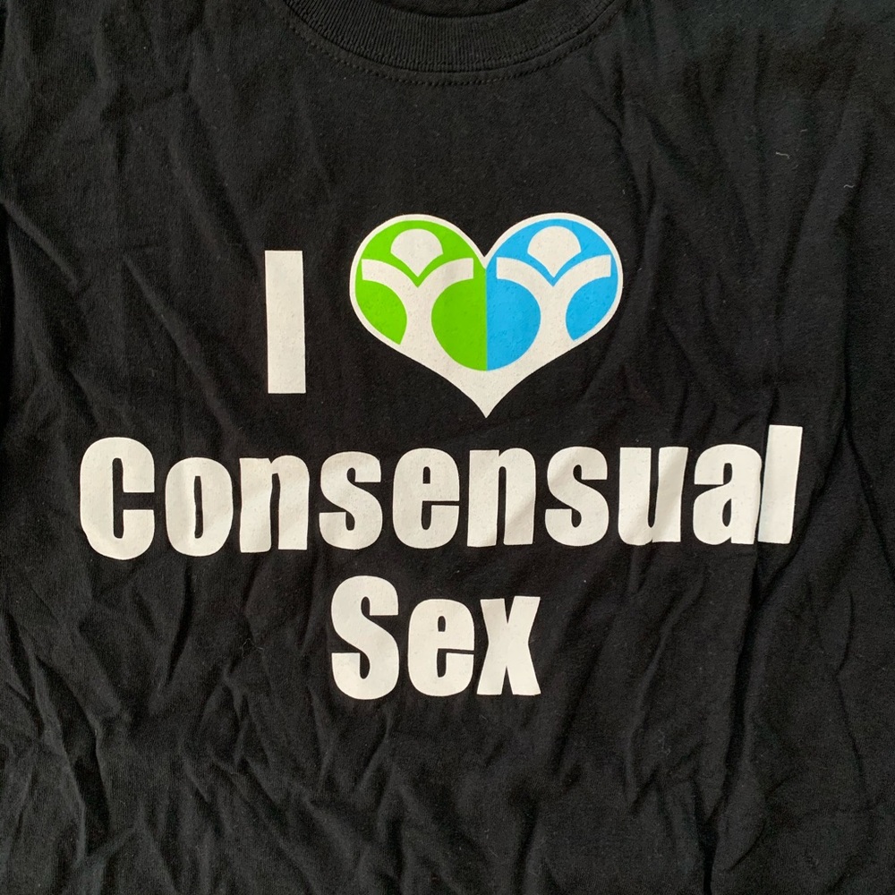 I <3 Consensual Sex T-shirt